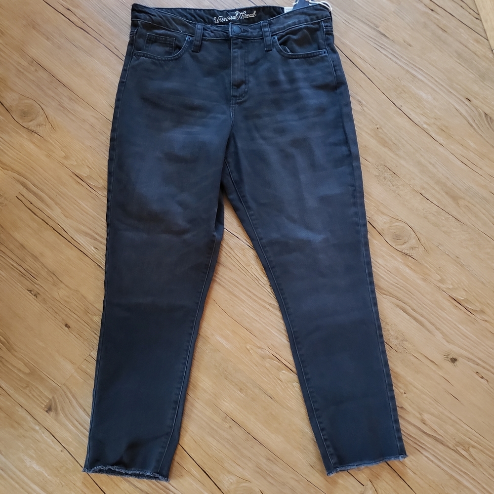NWT Universal Thread Straight High Rise Crop Jean